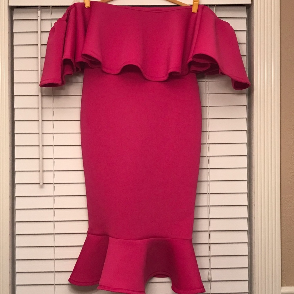 Off the shoulders mermaid dress